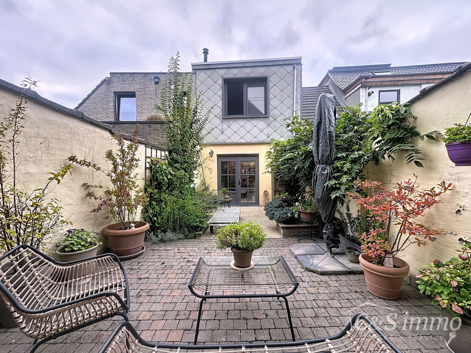 House for sale in Antwerp with 2 bedrooms - photo 1