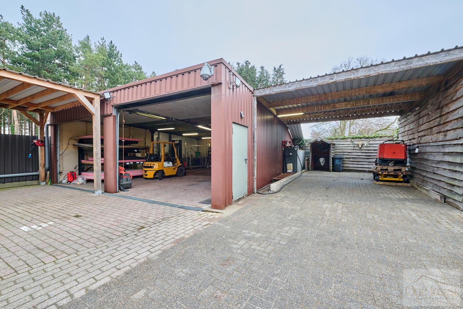 Unieke woning met ruim magazijn - foto 4