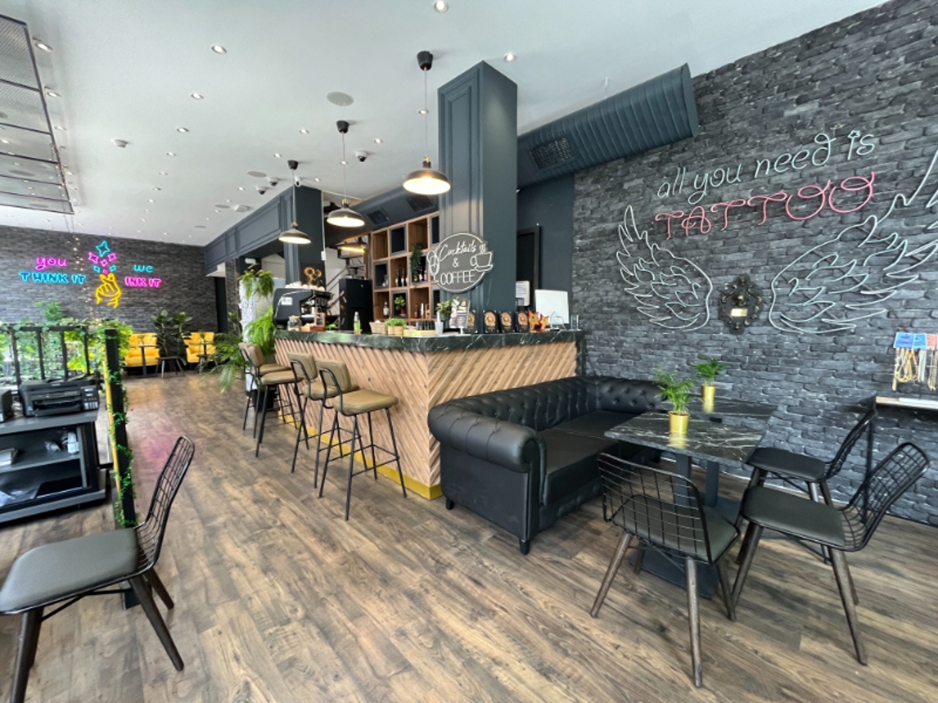 Hoekhandelspand te huur - foto 3