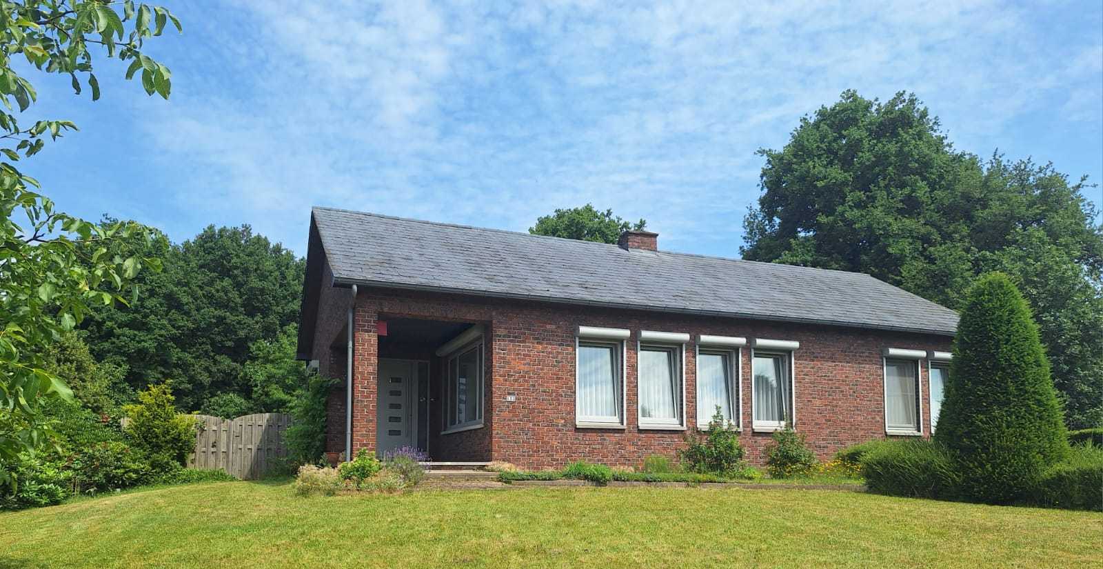 Huis te koop in Heusden-Zolder met 2 slaapkamers - foto 1