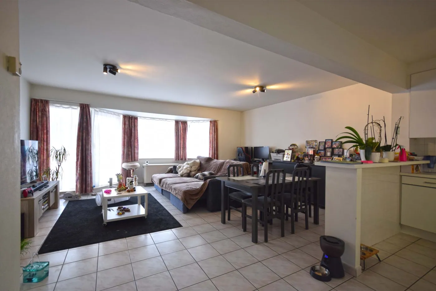 APPARTEMENT - foto 2