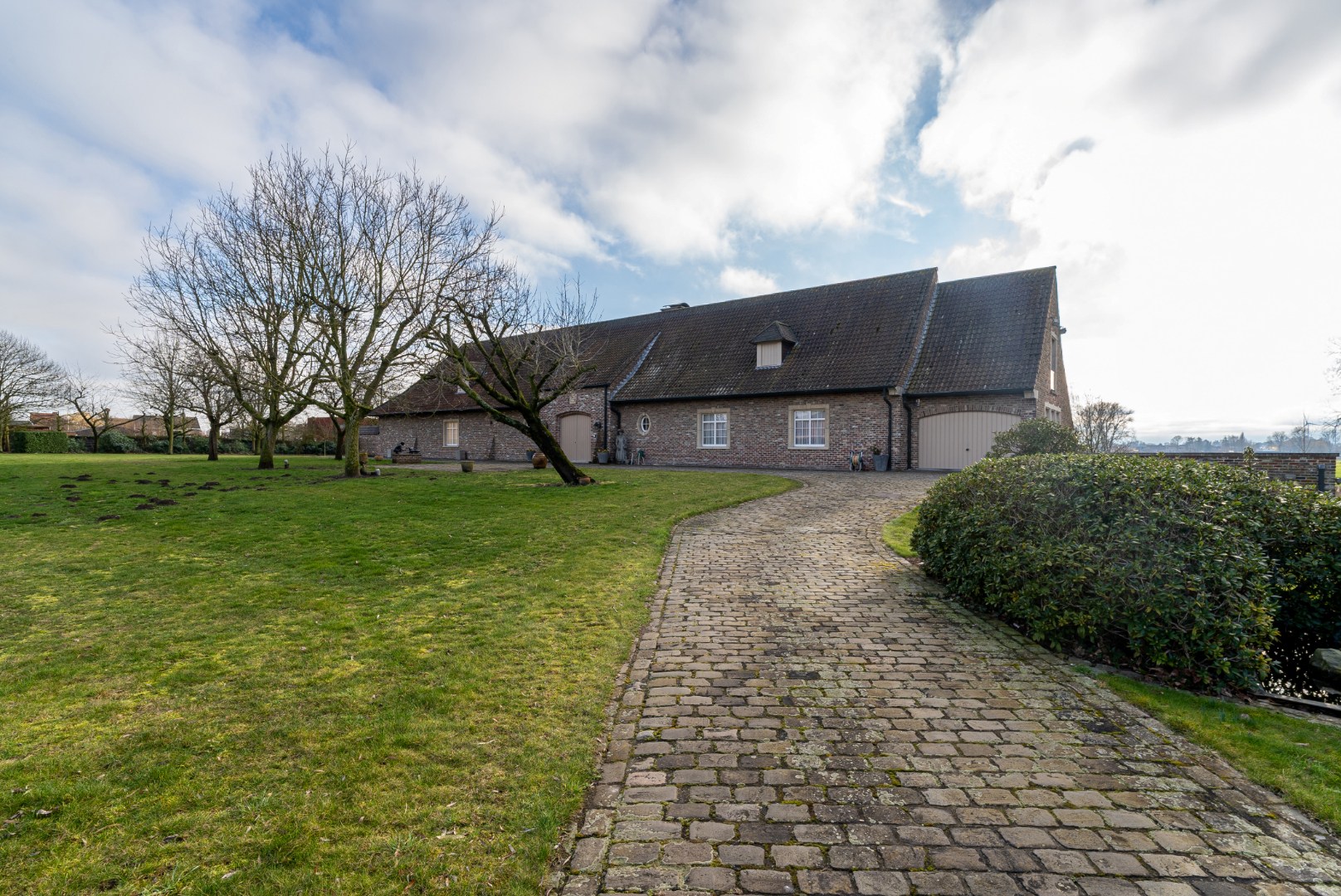 Uniek landhuis op exclusief privaatdomein - foto 3