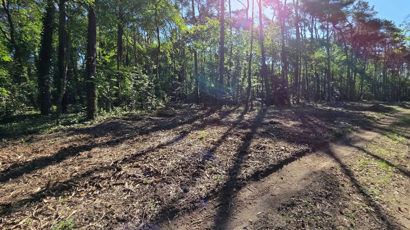 Residentieel gelegen bouwgrond van 31a29ca voor open bebouwing met private toegangsweg nabij golf- en meerdomein - photo 2