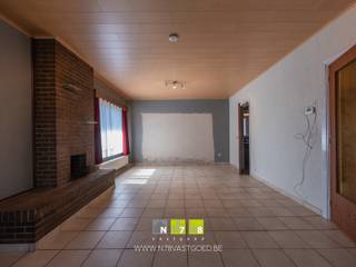 GELIJKVLOERSE WONING MET 2 SLAAPKAMERS OP EEN PERCEEL VAN 6A32CA TE DILSEN.TROEVEN- Charmante bungalow.- Rustig gelegen.- Gelijkvloers wonen.-...