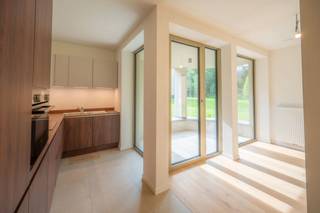 Telefoon: 02 318 18 08 - Karson maakt deel uit van het programma Courtyard III in de populaire wijk Tour et Taxis. Deze emblematische wijk van...