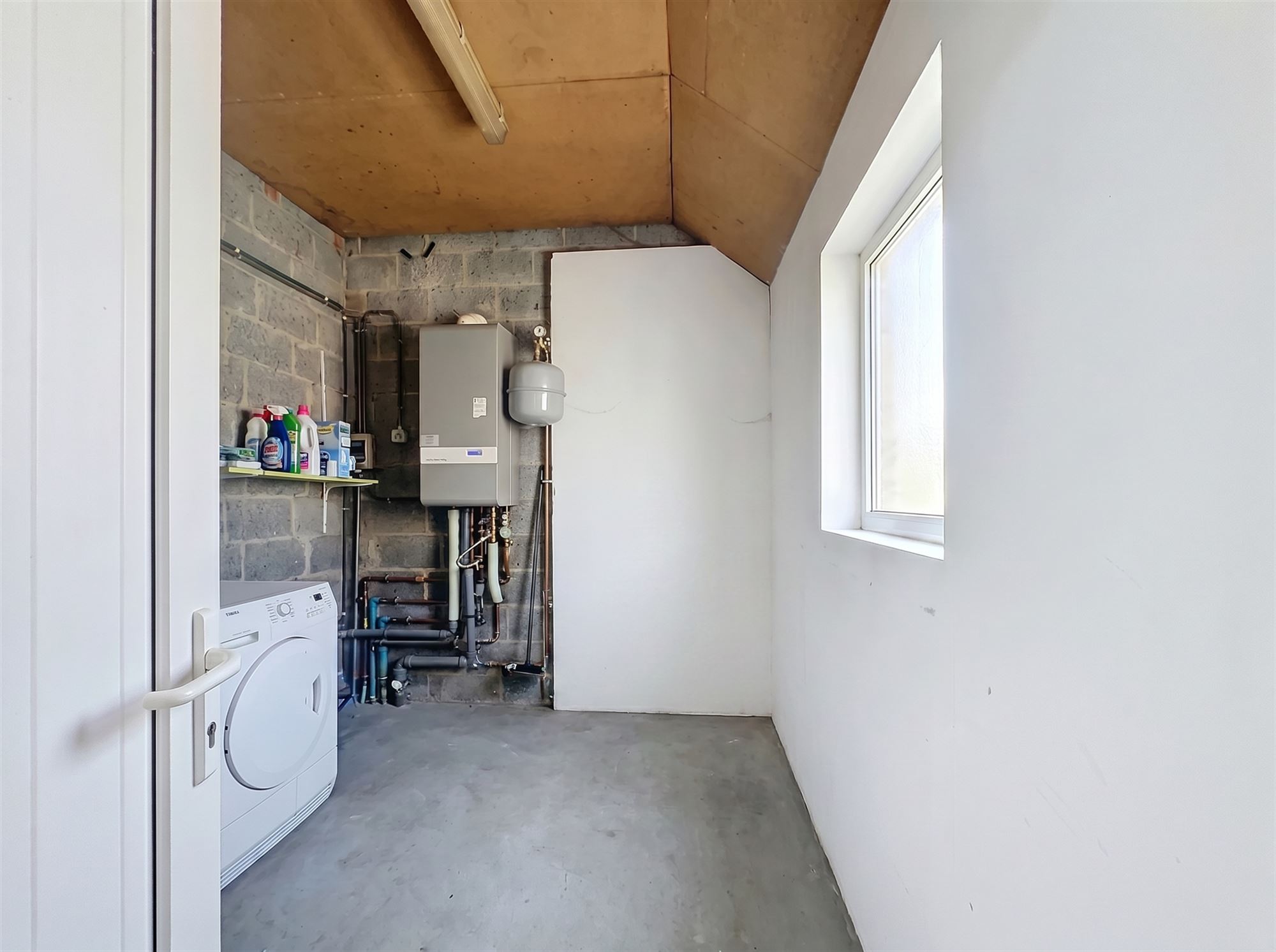 House - photo 5