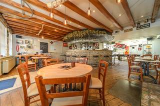 BEVEREN AAN DE IJZER: Verkoop van het alom gekende praat- en eetcafé 't Geheim Spoor in het schilderachtige Beveren aan de IJzer op 11a 50ca...