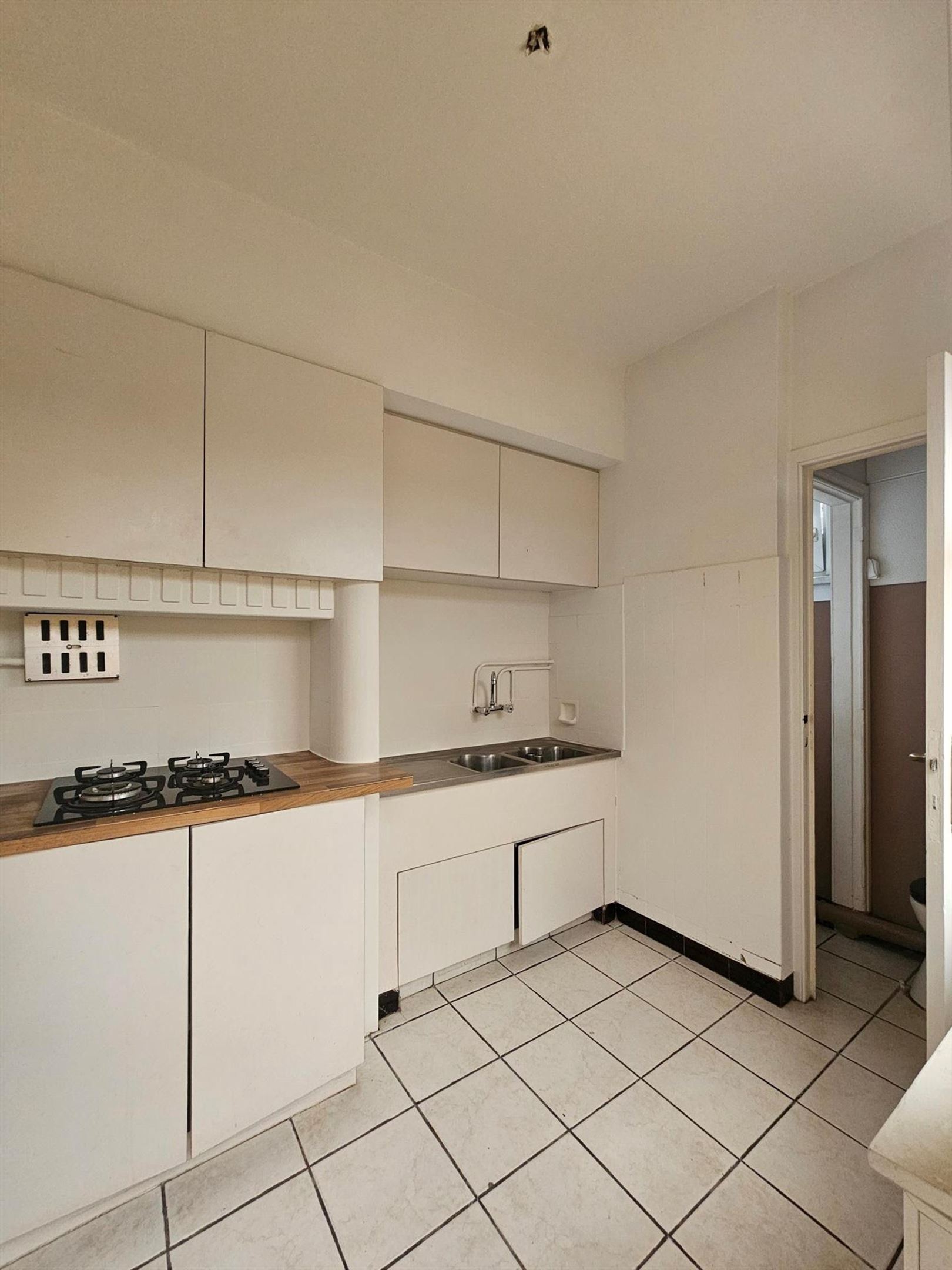 Zeer gunstig gelegen burgerwoning in autoluwe woonwijk. - foto 5