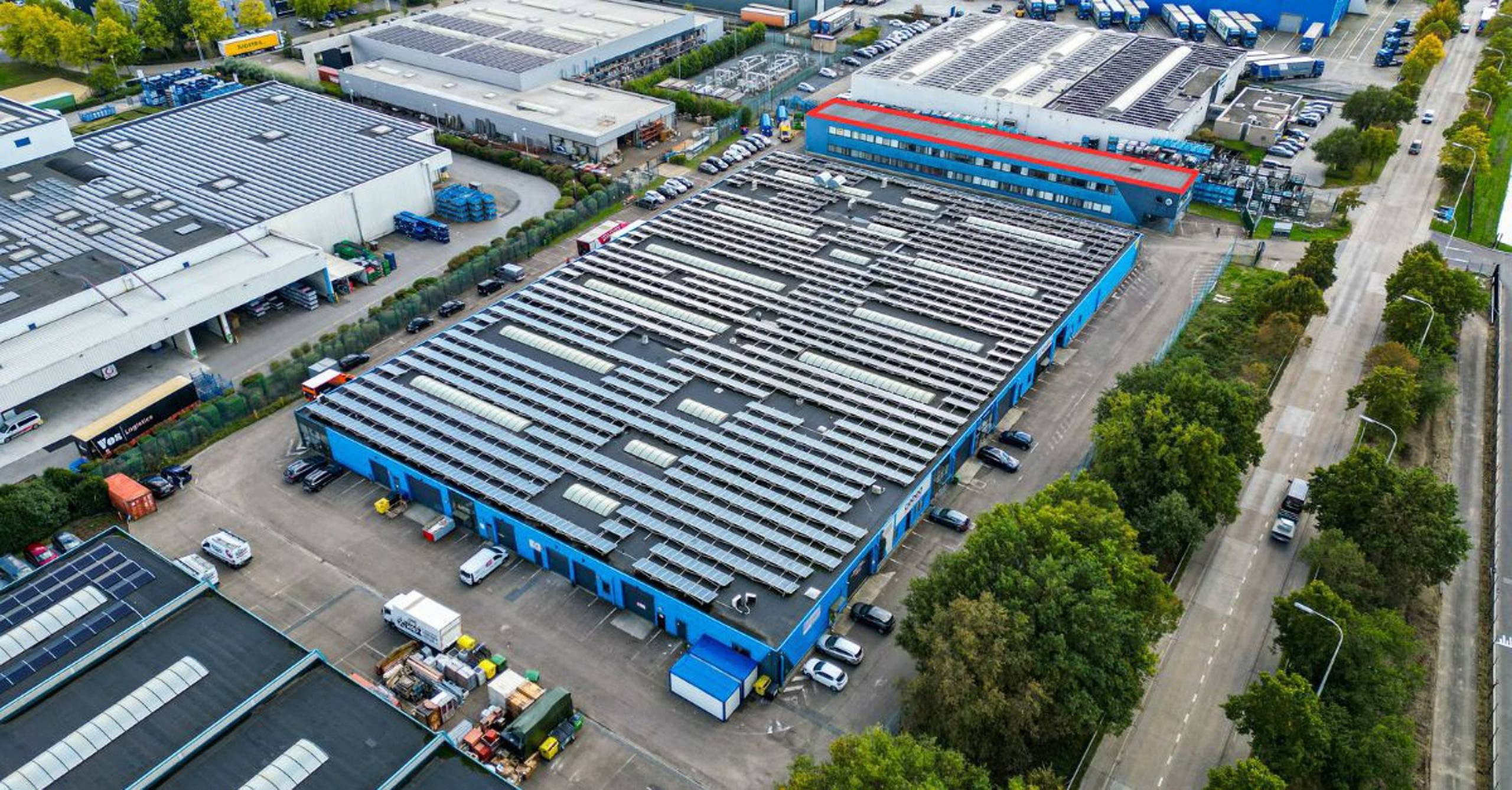 Magazijn  185m² te huur - foto 5