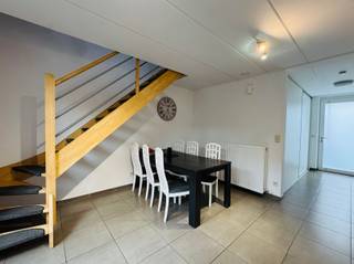 Maison à louer à Saint-Nicolas