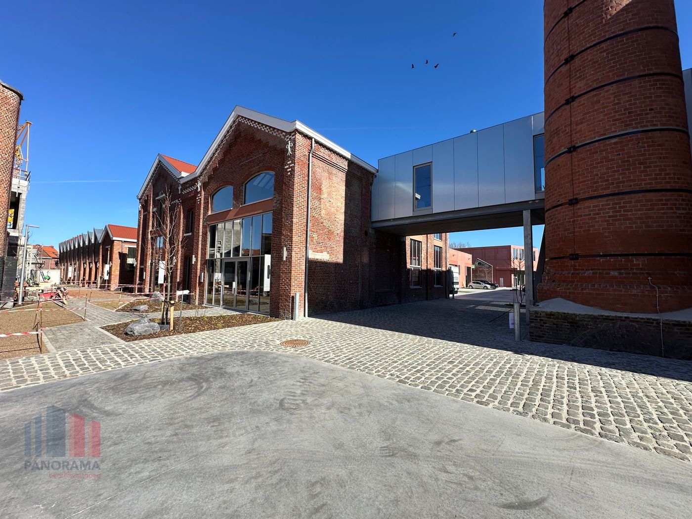 340 m² of office space for sale next to the E17 - photo 4