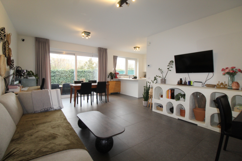 Energiezuinige woning op boogscheut van het centrum van Roeselare - foto 3