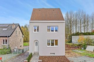 strong&gt;Instapklare, gerenoveerde woning in het hart van Sint-Agatha-RodeOntdek deze volledig gerenoveerde (2025) en instapklare woning, ideaal...