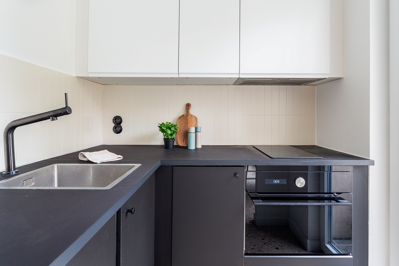 Moderne, lichtrijke studio op rustige locatie met groen uitzicht - foto 5