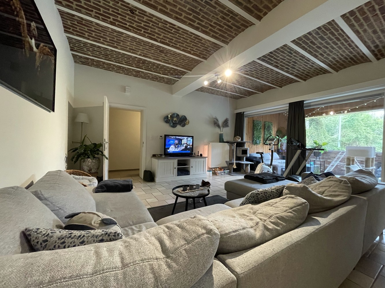 Investeringspand bestaande uit 3 ruime appartementen - foto 4