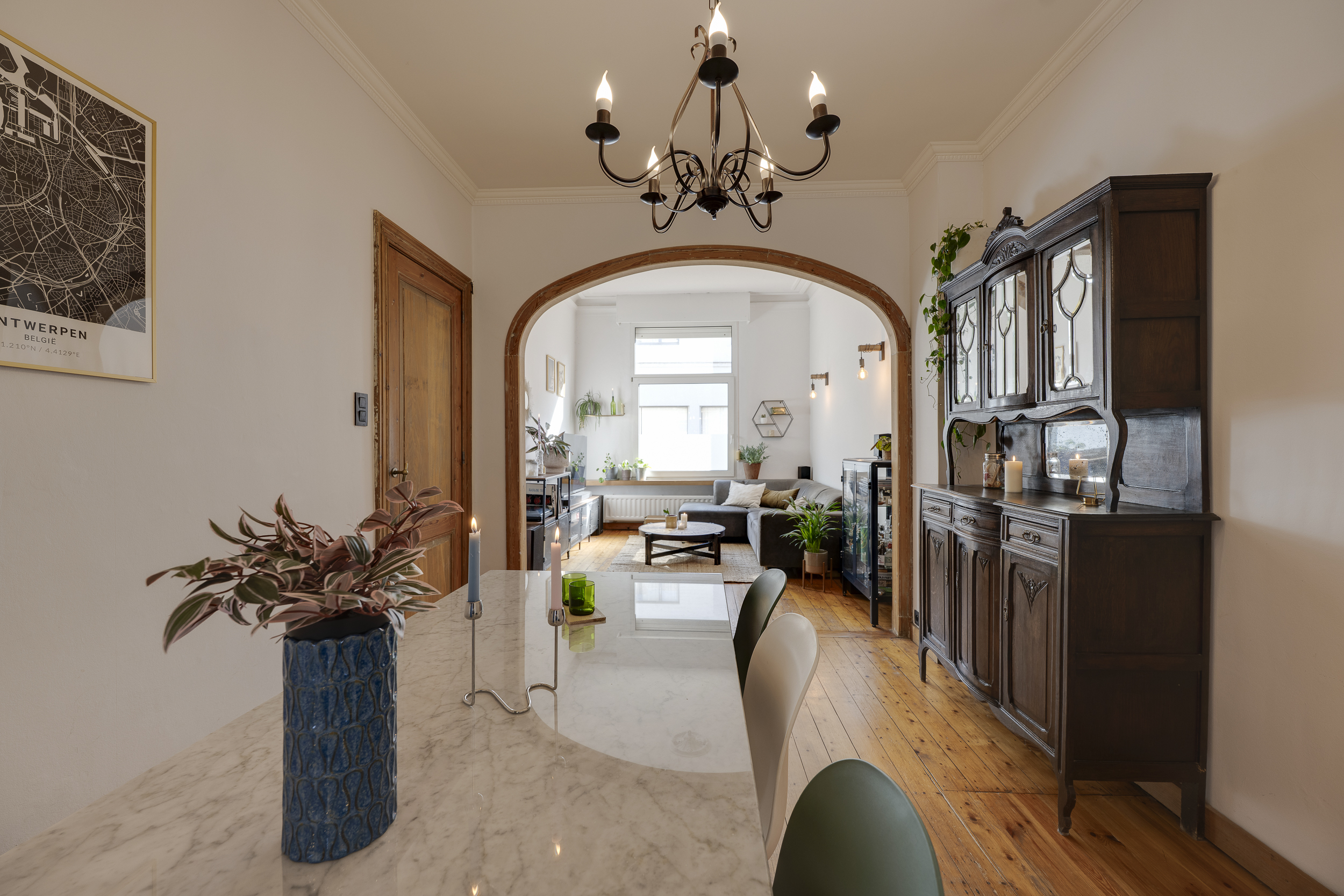 Een huis met koninklijke allures op ’t Zuid - foto 1