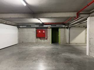 Garage for sale in Ostend