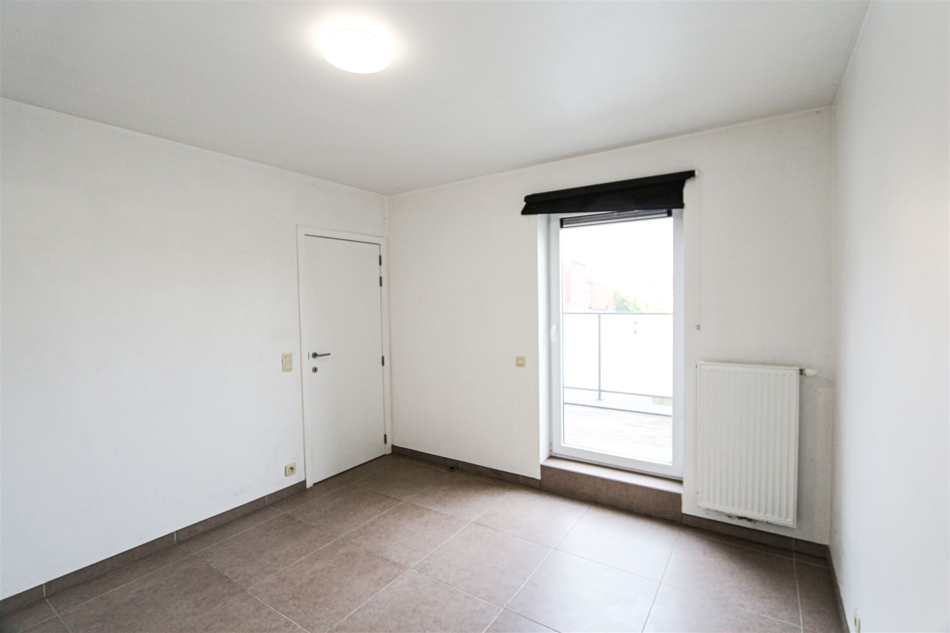 Apartment for sale in Roeselare with 1 bedroom - photo 5