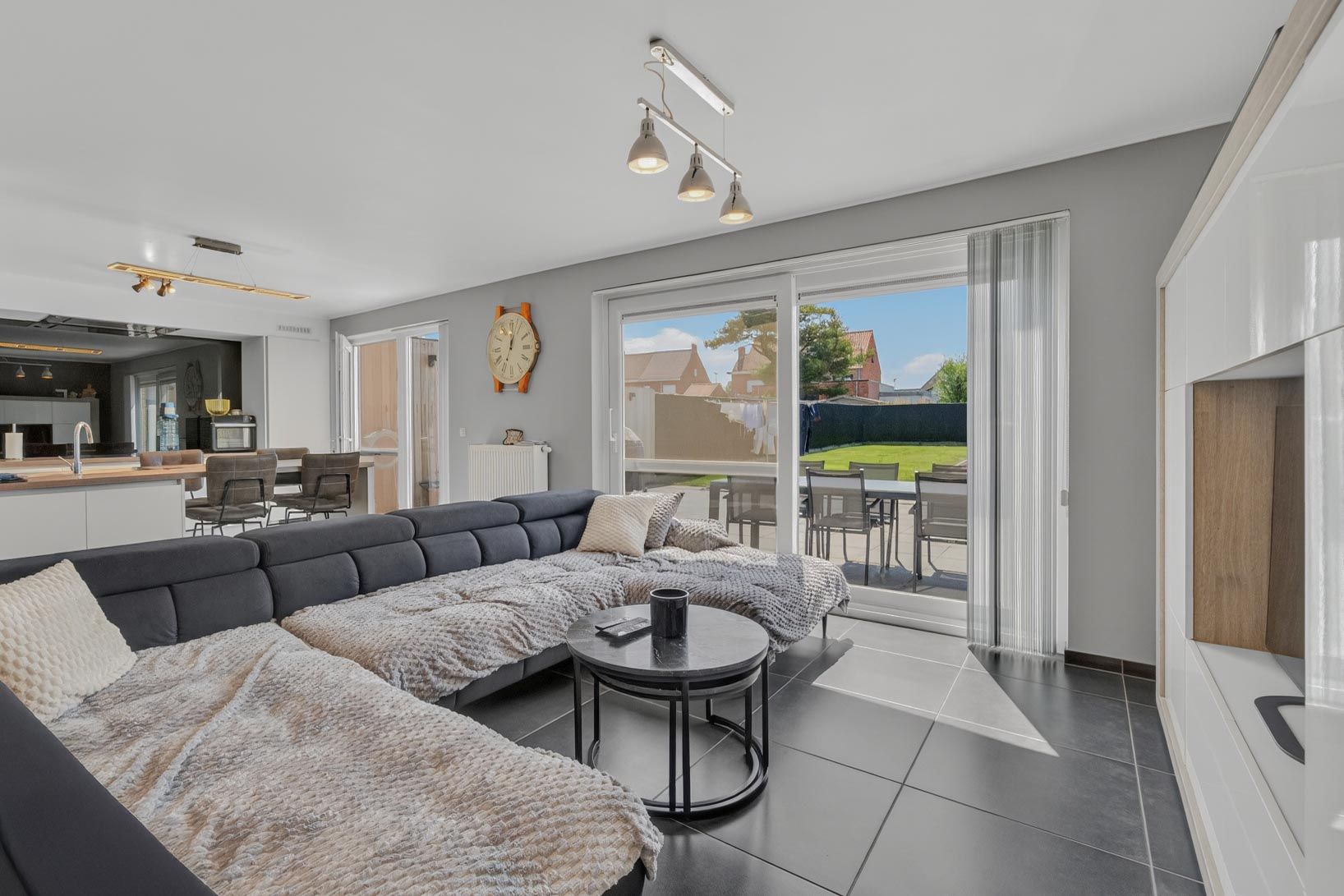 Instapklare energiezuinige gezinswoning met 4 slaapkamers en tuin in Houthulst te koop! - foto 4