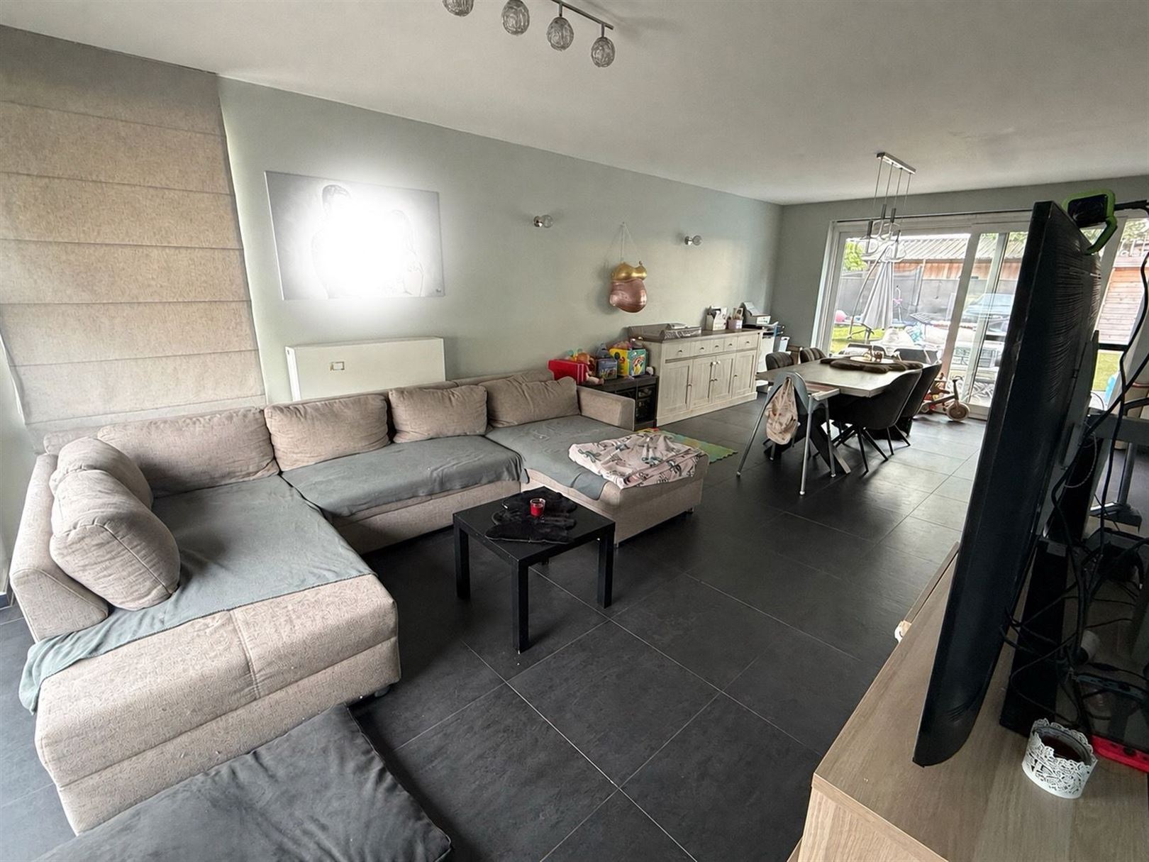 Rustig gelegen nieuwbouwwoning met 3 slaapkamers. - foto 2