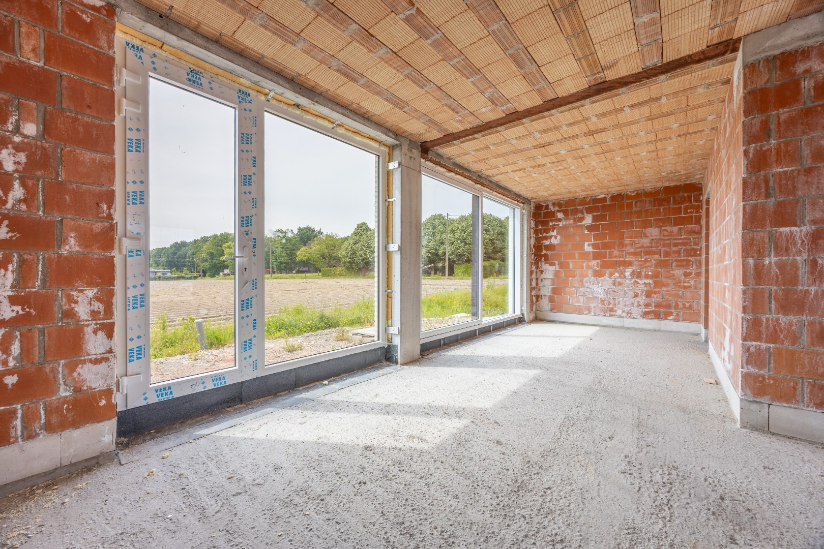 Ruime woning met landelijke charme in Meulebeke - foto 4