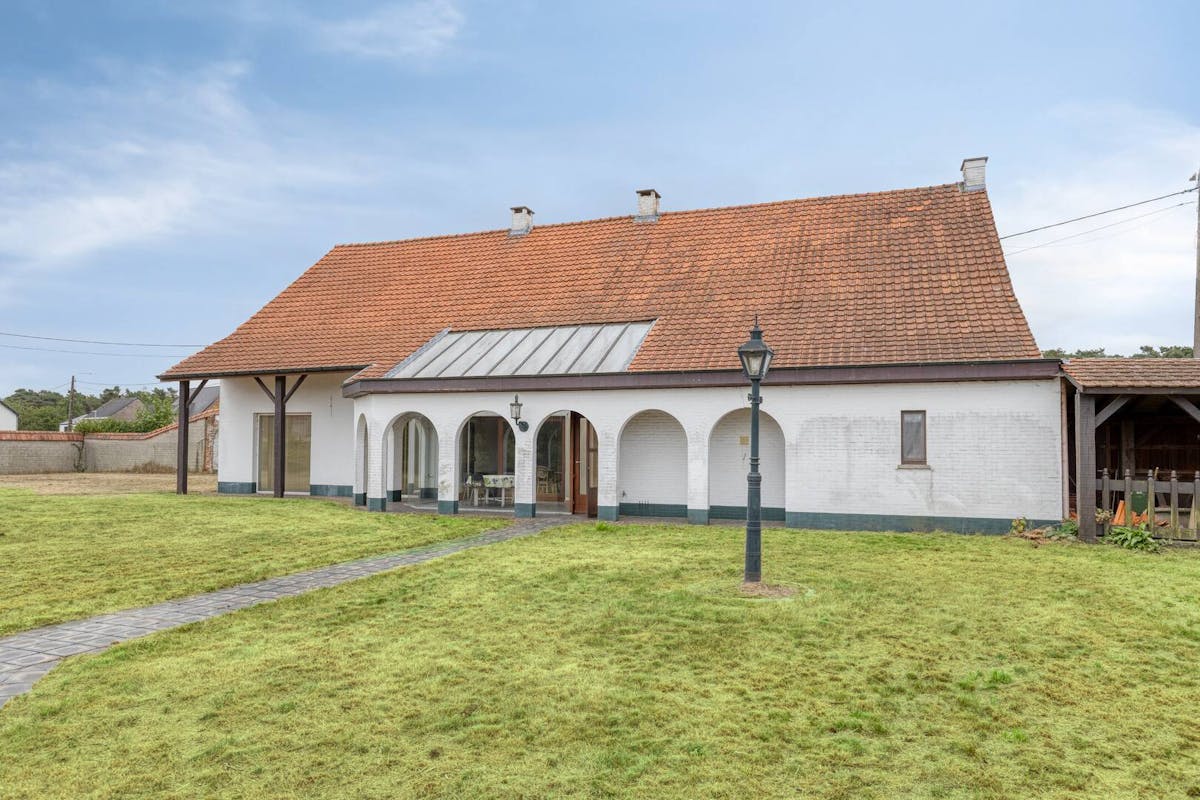 Te renoveren hoeve te koop in Lichtaart op ruim perceel - foto 5