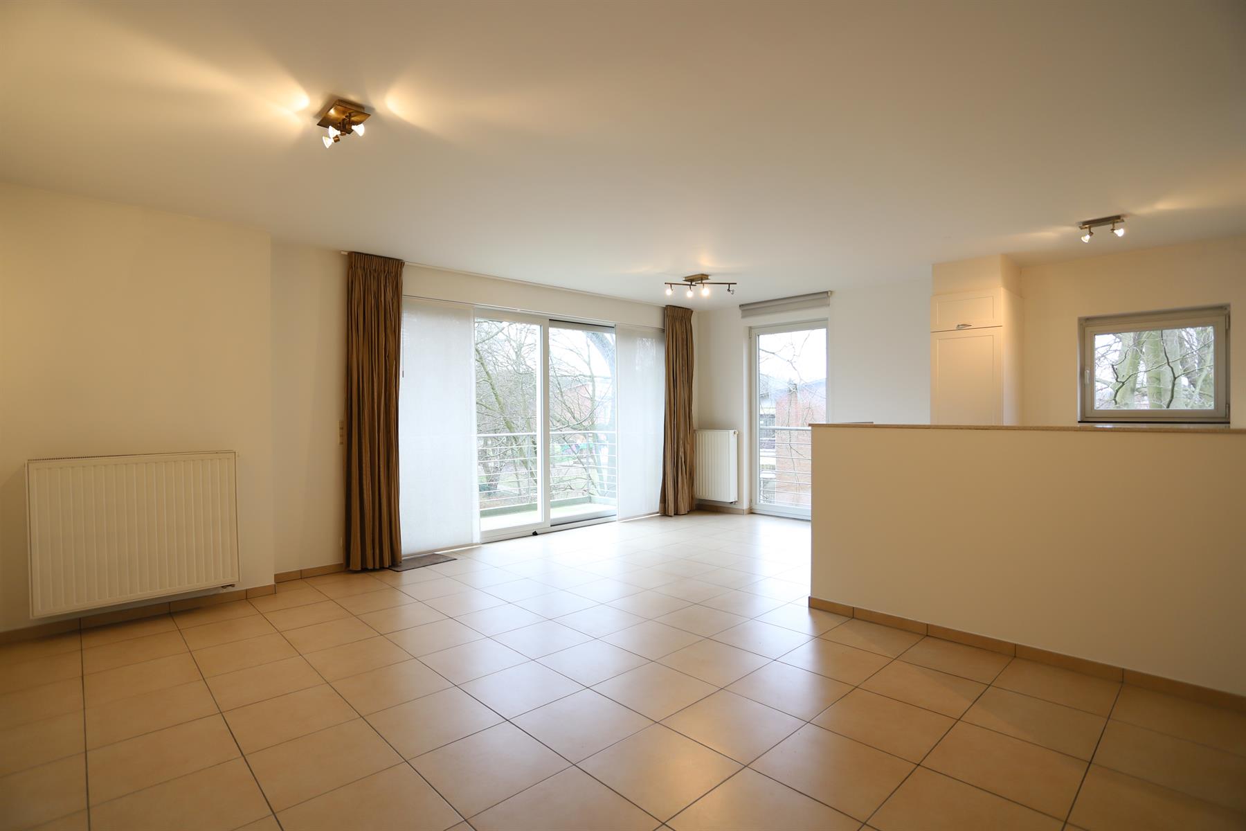 Instapklaar 2 slpk. appartement in klassevol gebouw met lift - foto 5
