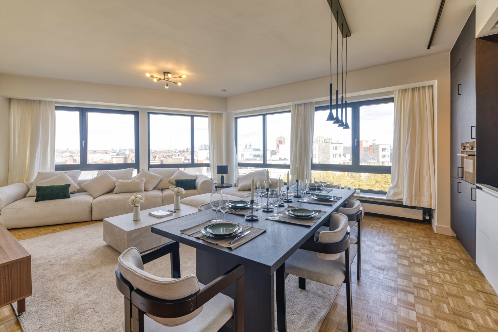 Zonnige penthouse met zicht op de stad - foto 3