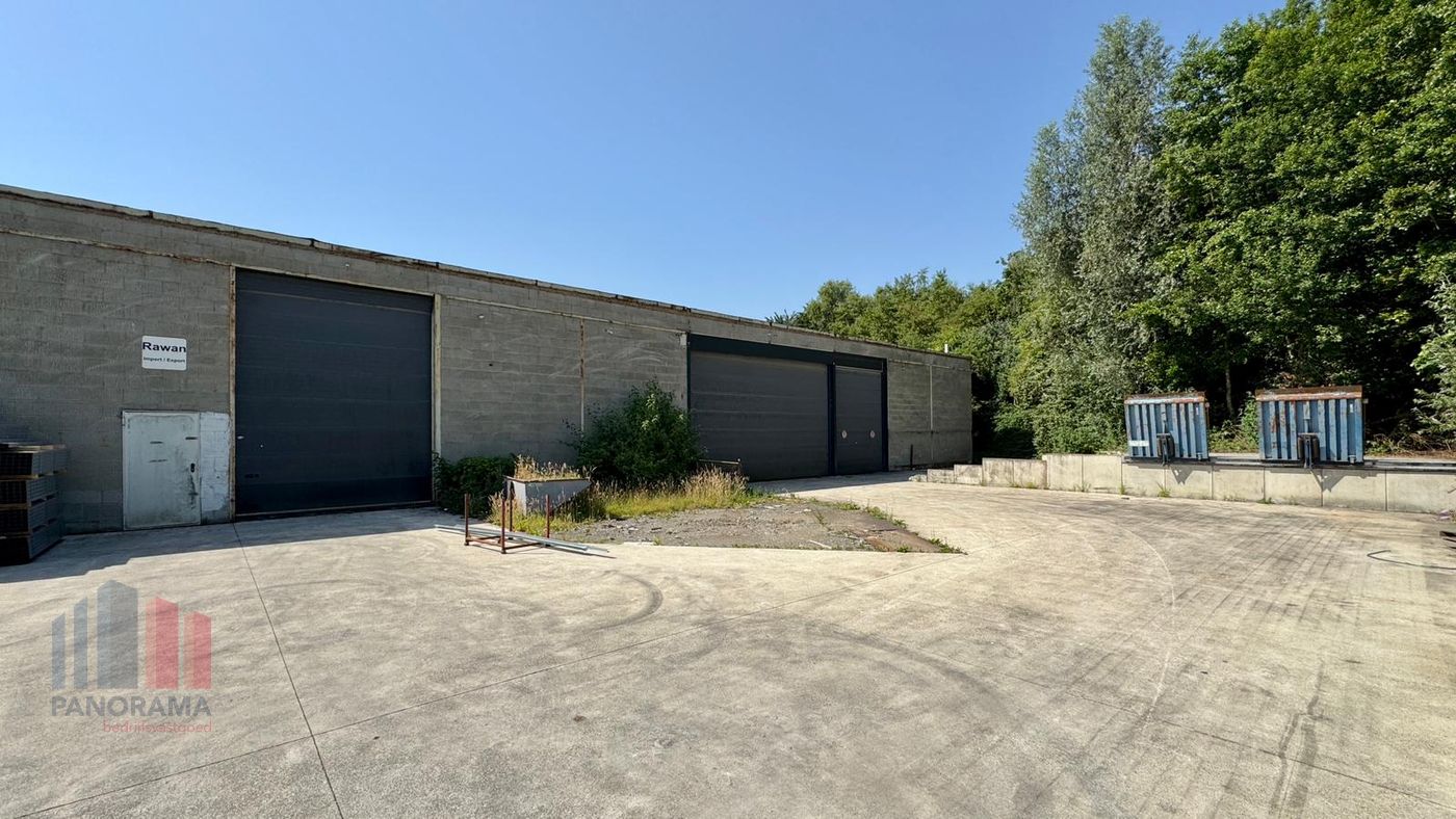 2.400 m² magazijnruimte met buitenruimte te huur - foto 1
