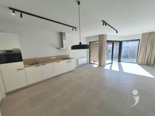 <p><span>Appartement spacieux de 2 chambres </span></p>