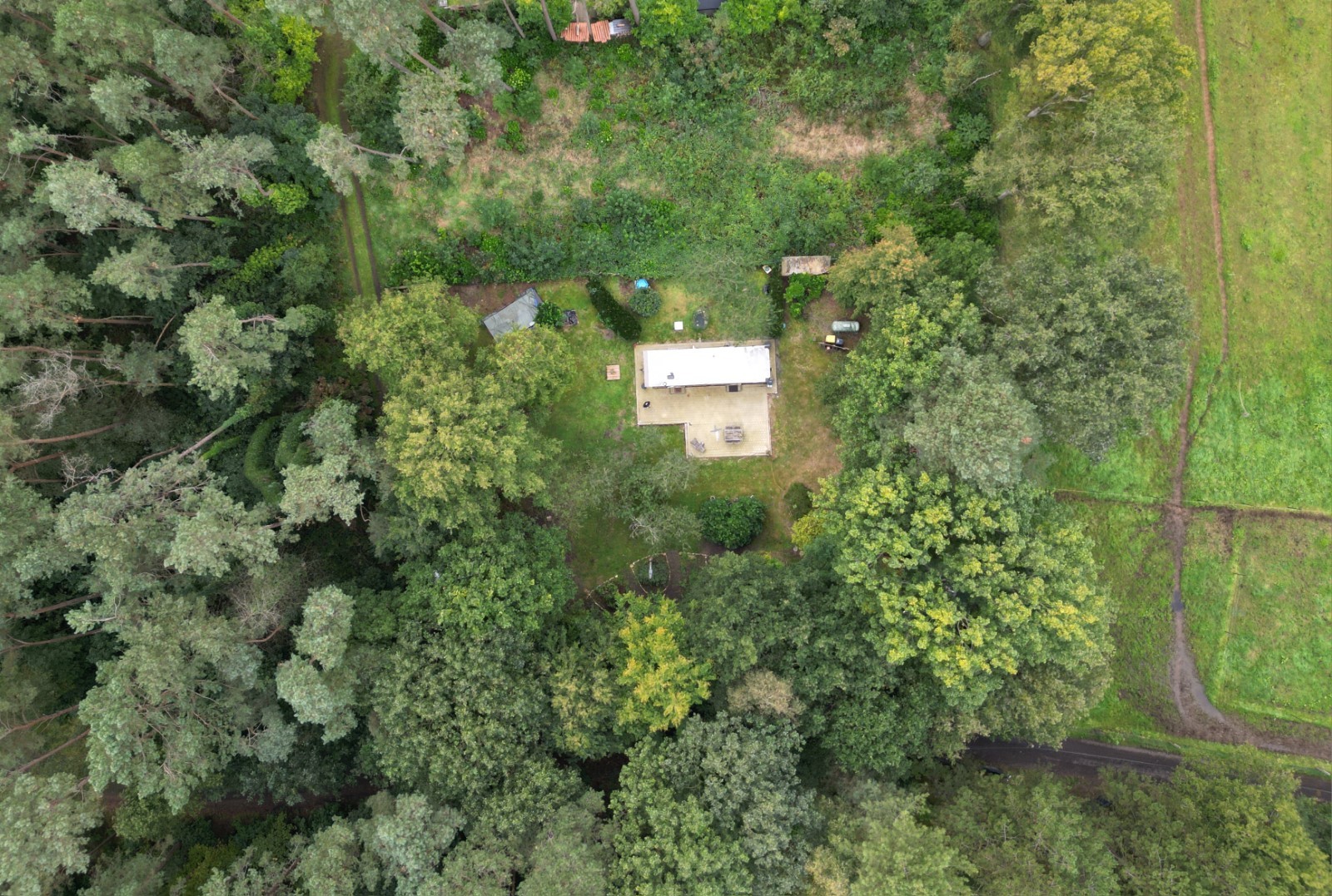 Uniek stukje paradijs in het groen – 2020 m² pure rust - foto 2