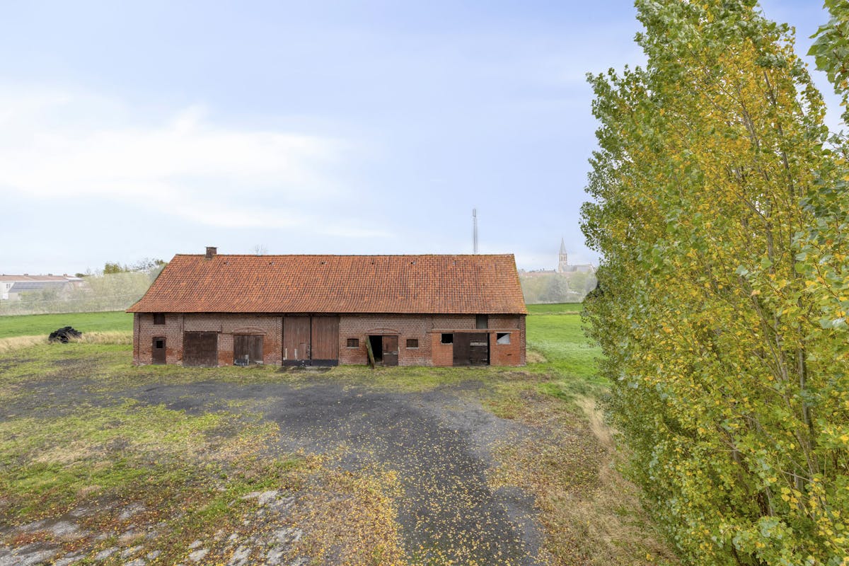 Unique farm in Rollegem-Kapelle (Ledegem) - photo 2