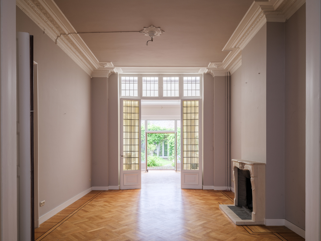 Indrukwekkende dubbelwoning (bvo samen 885 m²) op absolute toplocatie in het centrum - foto 3