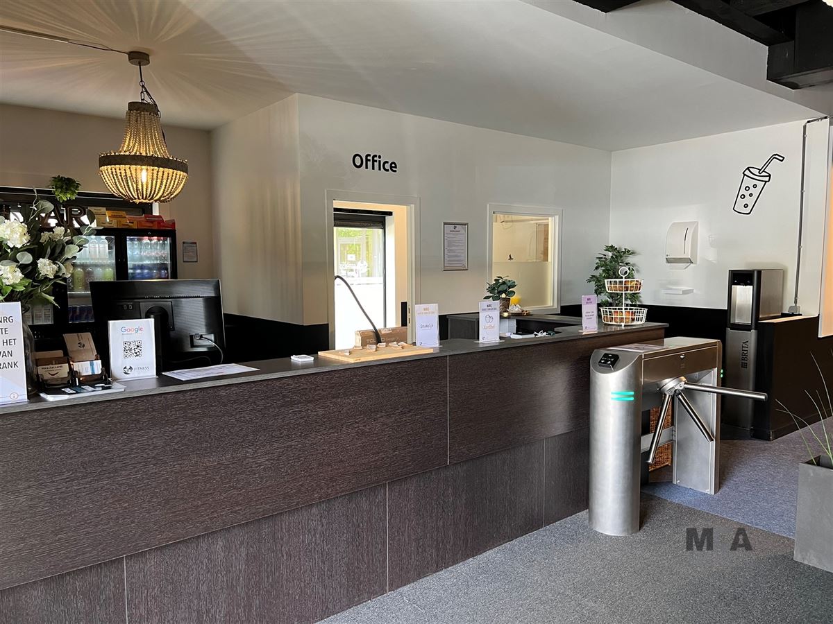 Commercieel gebouw - foto 4