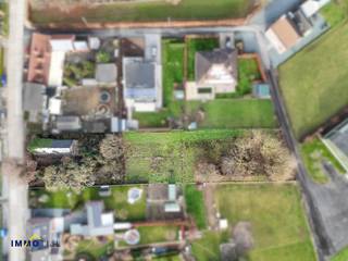 Prachtig perceel grond van meer dan 25 are geschikt voor open bebouwing!Op dit perceel bevindt zich momenteel een vrijstaande woning die volledig te...