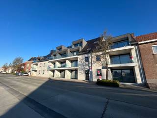 en je op zoek naar een mooi kwalitatief appartement met een mooi zuid-gericht terras? Energiezuinig, voldoet aan de kwaliteitsnormen...