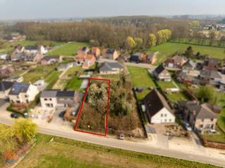 Op een uitstekende locatie te Tildonk bevindt zich deze bouwgrond van 619 m² voor een halfopen bebouwing. U geniet hier van de uiterst rustige...