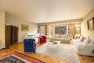 APPARTEMENT ÉLÉGANT DE 2 CHAMBRES À COUCHER AU 6E ÉTAGE DU PARC HARMONIE, EMPLACEMENT DE CHOIX SUR LA MECHELSESTEENWEGAu sixième étage d'un immeuble...