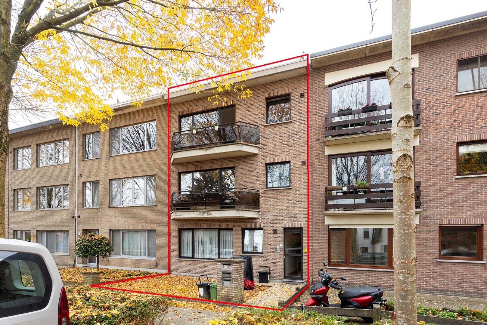 Apartment for sale in Brasschaat with 6 bedrooms - photo 1