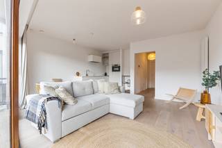 Knokke-Heist: Instapklaar appartement te koop met 1 slaapkamer op toplocatie in Heist!Ontdek dit volledig gerenoveerde 1-slaapkamerappartement in het...