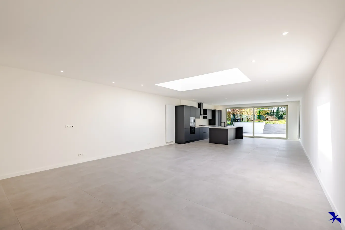 Modern gerenoveerde gezinswoning - foto 1