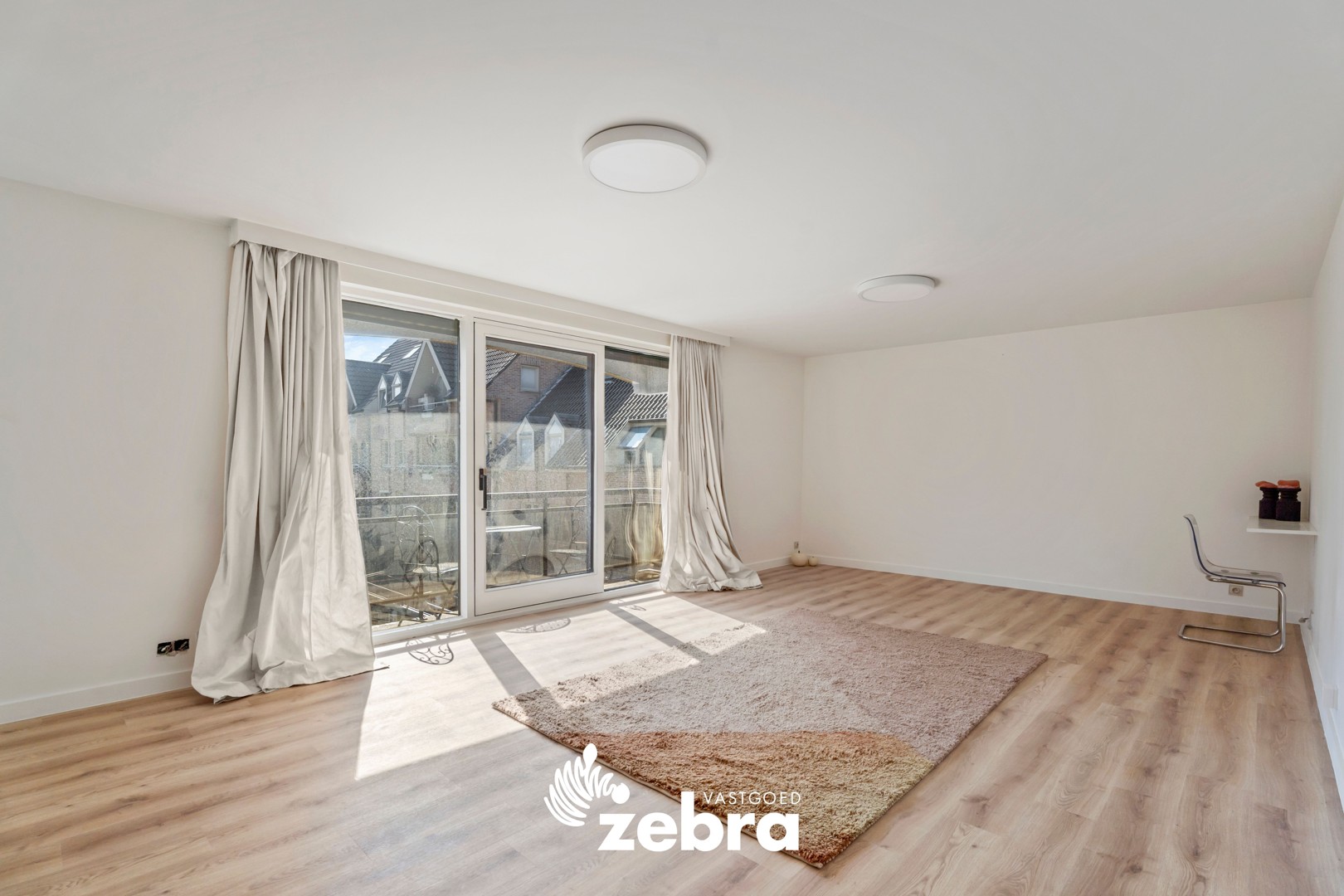 Prachtig & lichtrijk appartement met uitzicht op de Melkmarkt te Izegem! - foto 3