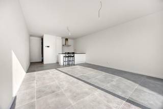 Ontdek dit prachtig nieuwbouwappartement (bouwjaar 2025), gelegen aan de Handelslei 268 te Zoersel. Dit stijlvolle gelijkvloers appartement...