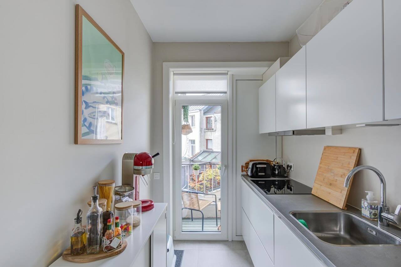 Gerenoveerd appartement te koop in bruisende buurt - photo 5