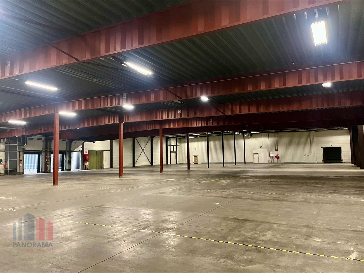 2.216 m² opslagruimte te huur in Sint-Truiden - photo 4