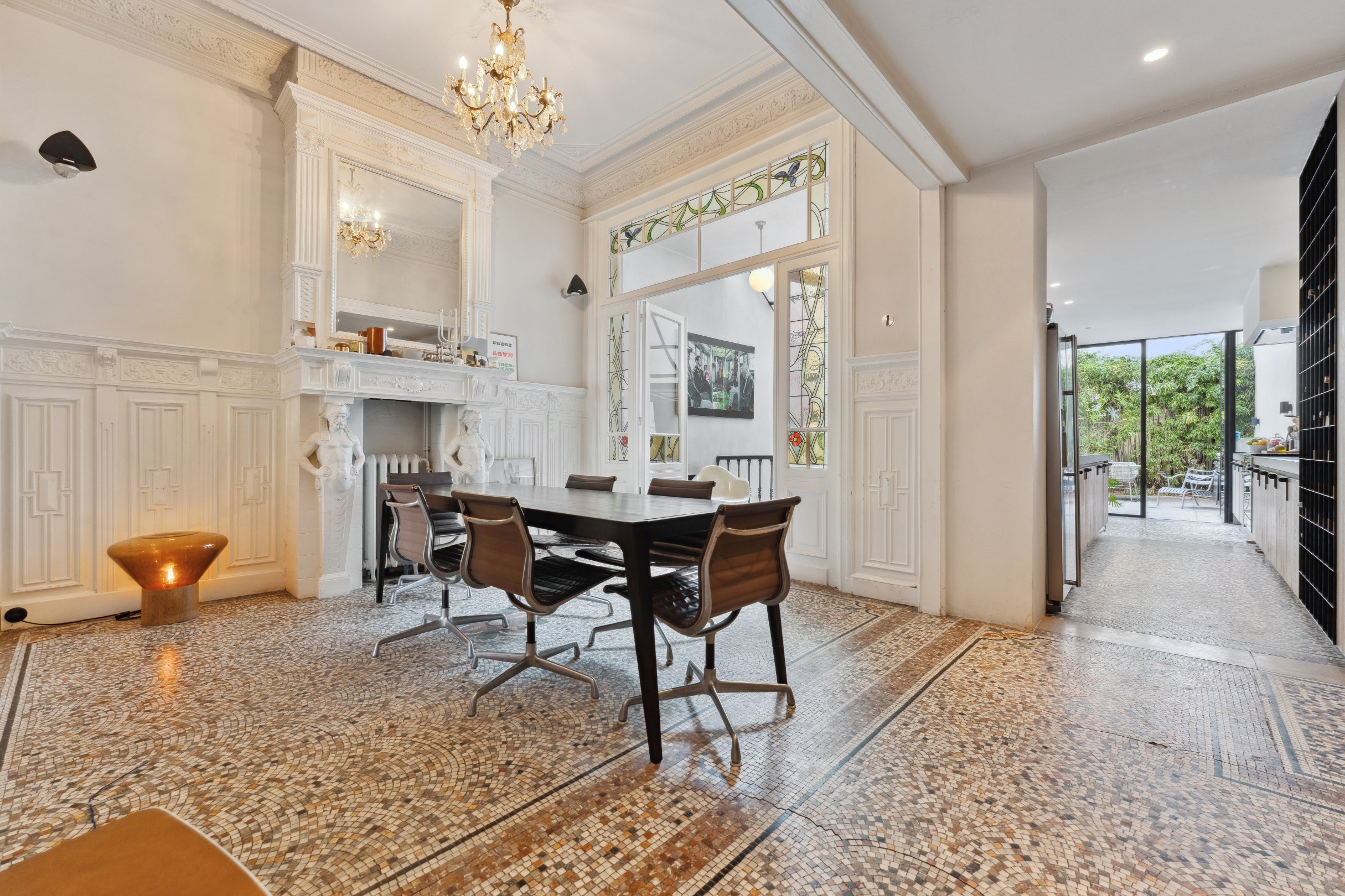 Herenhuis uit 1912 met terrastuin op toplocatie - foto 4