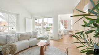 Welkom in dit prachtige appartement, ideaal gelegen in de Bayauxlaan, op slechts 100 meter van het strand. Dit appartement bevindt zich in...