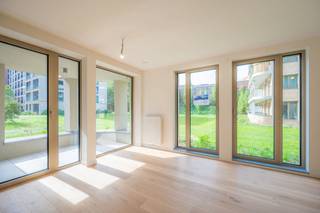 Telefoon: 02 318 18 08 - Karson maakt deel uit van het programma Courtyard III in de populaire wijk Tour et Taxis. Deze emblematische wijk van...