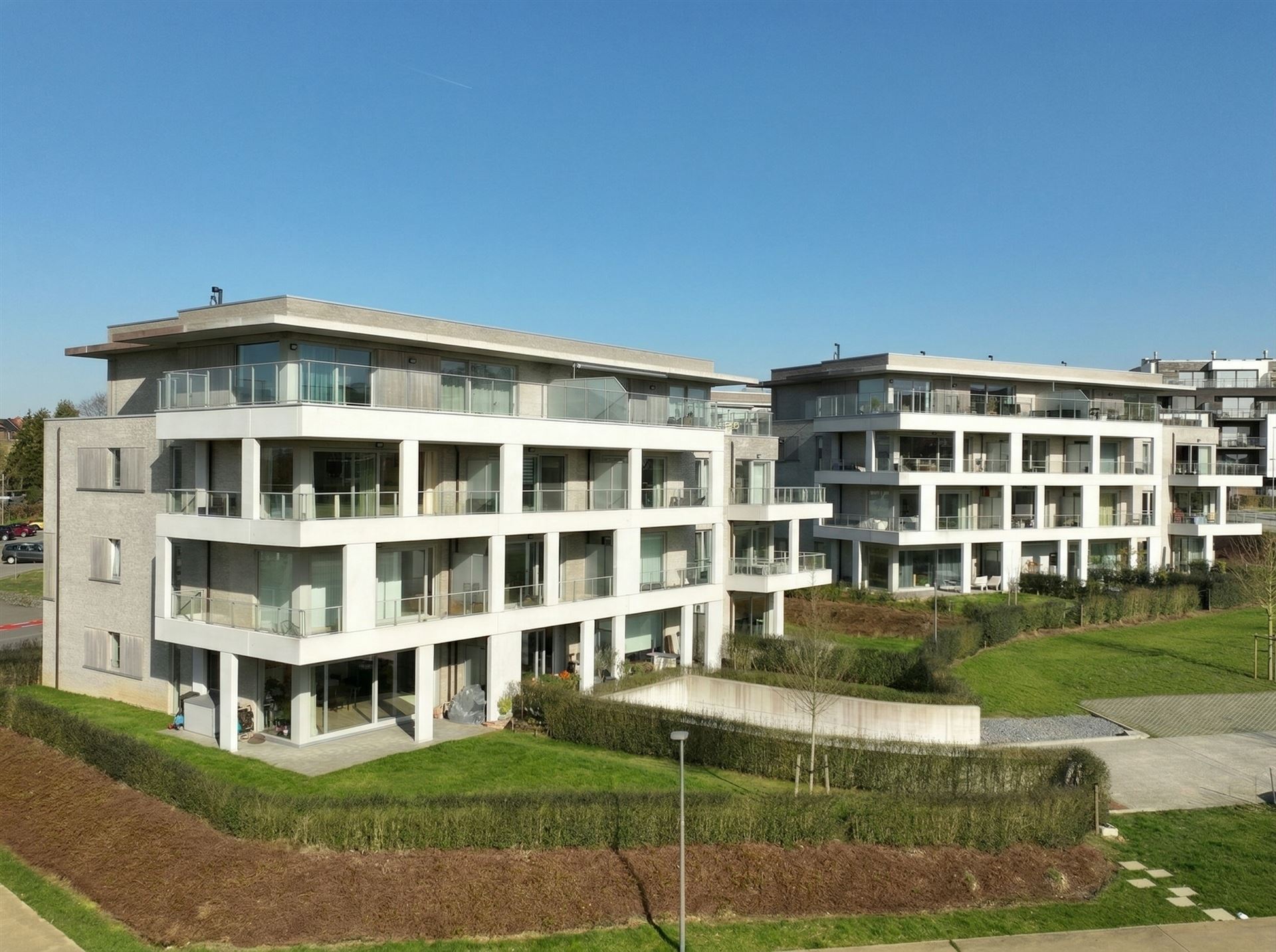 Apartment for sale in Braine-Le-Comte with 3 bedrooms - photo 2