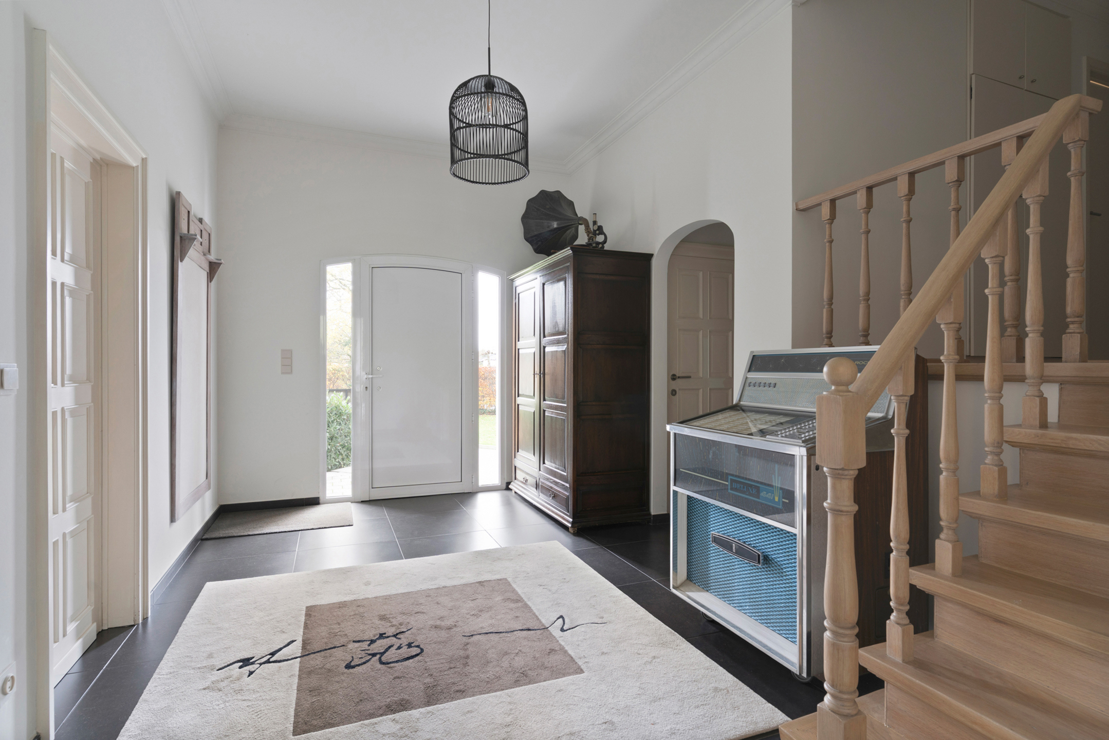 Ruime villa met zwembad op 3605 m² in groene omgeving - foto 4